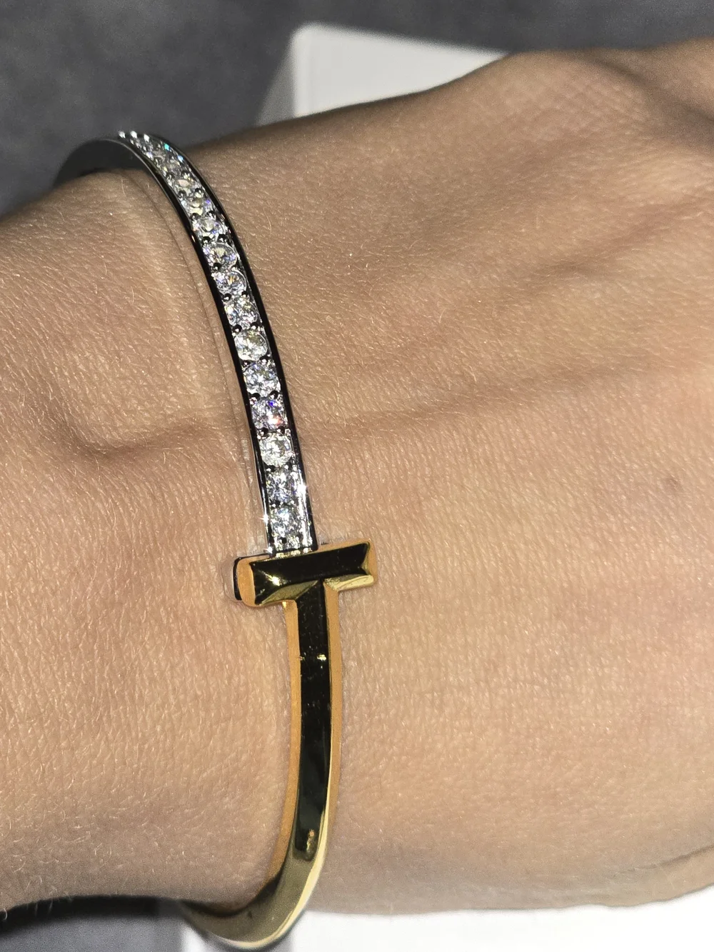 22kgp Dubai Jewelry Gold and Silver Crystal Pavé Bangle Bracelet